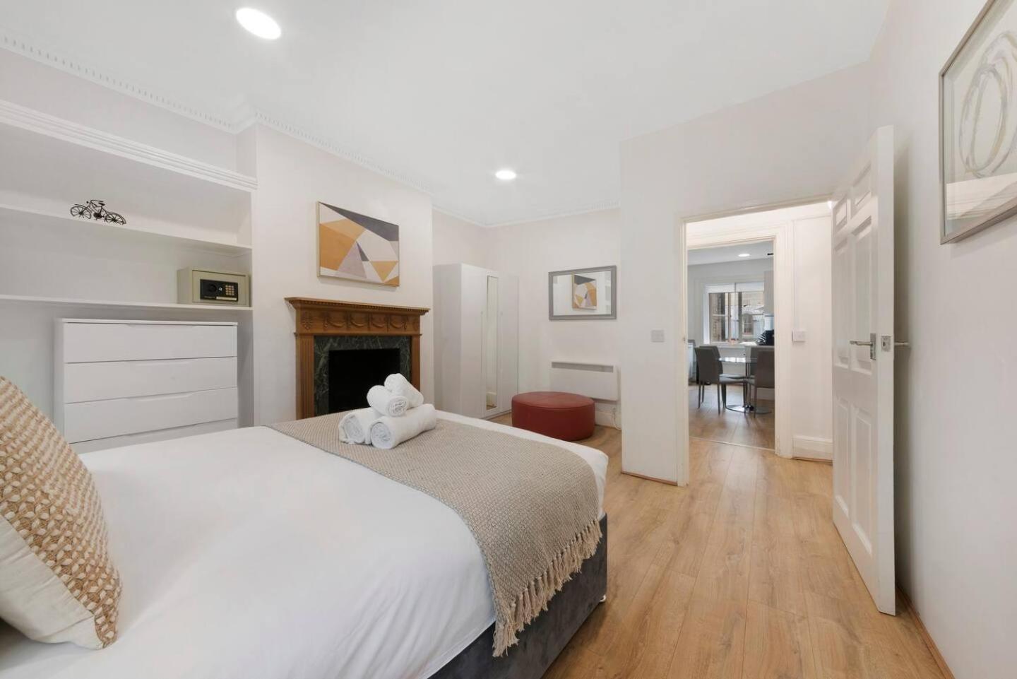 2 Bed Piccadilly Apartment 3 Londýn Exteriér fotografie